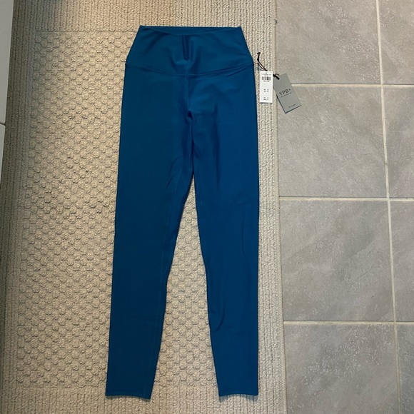 YPB 7/8 Leggings - Picture 5 of 8